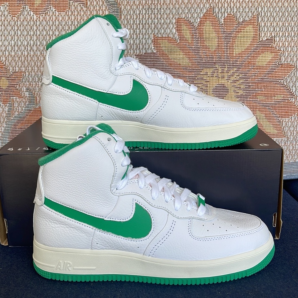 Nike Air Force 1 Sculpt

Men’s Shoes
White/Sail/Stadium Green
DQ5007-100